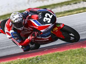 Moto3 Junior 2026: Kiandra Ramadhipa Menang Race di Portugal!