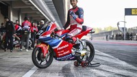 Kiandra Ramadhipa Turun di Ajang Moto3 Junior 2026, Bawa Honda NSF250RW