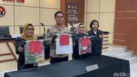 Pria Surabaya 3 Tahun Cabuli 2 Anak Tiri Kembar Saat Rumah Sepi