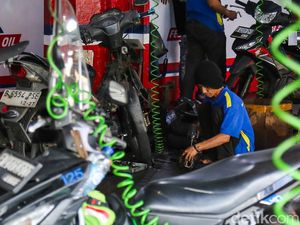 Harga Sparepart Mahal Bikin Bengkel Sepi, Montir Ngeluh Tip Berkurang