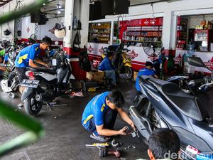 Rupiah Melemah, Harga Suku Cadang Bengkel Naik hingga 30 Persen