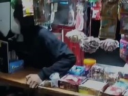 Remaja Bersajam Rampok Toko Kelontong di Tamalate Makassar Ditangkap