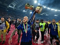 Dimarco Pemain Terbaik Serie A 2025/2026