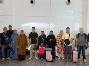 13 WNI Diduga Hendak Pergi Haji Nonprosedural dari Bandara Ngurah Rai