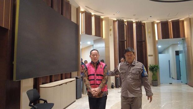 Kejagung kembali menetapkan 4 tersangka dugaan korupsi tata kelola izin upaya pertambangan (IUP) PT Quality Success Sejahtera (QSS) di Kalbar tahun 2017-2025. (dok Kejagung)