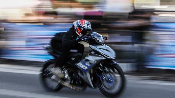 Trek Lurus 201 Meter Jadi Arena Adu Cepat Pembalap Drag Bike