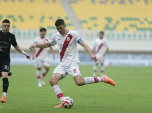 Babak Pertama Persita Vs Persis Berakhir dengan Skor 0-1