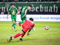 Menang Telak 5-0, Persebaya Surabaya Akhiri Musim di Empat Besar