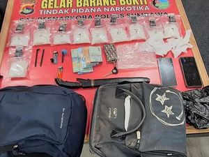 2 Anak Asal Dompu Ditangkap Polisi Usai Tepergok Ambil Sabu 1 Kg di Sumbawa