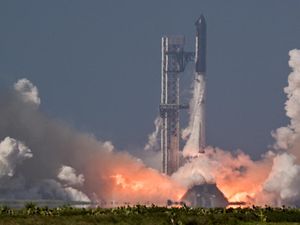 Starship V3 SpaceX Meledak Usai Uji Tebang, Alasannya Mengejutkan