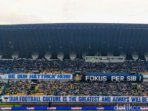 Menanti Kesiapan Rumput GBLA di Laga Kandang Perdana Persib