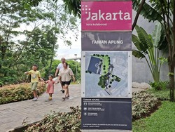 Menyambangi Taman Apung, Spot Liburan Murah di Jakarta Timur