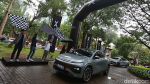 XPENG Serahkan SUV Listrik G6 ke Konsumen Perdana