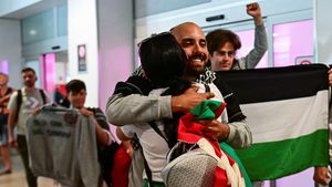 Aktivis Armada Global Sumud Disambut Haru Setibanya di Spanyol