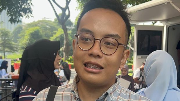 Dimas sengaja buat paspor di CFD Bundaran HI, Minggu (24/5/2026).