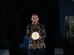 Buka Peringatan Hari Keris Nasional, Menbud Tekankan Perkuat Literasi Keris