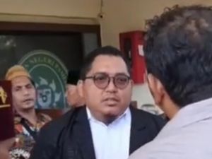 Gagal Berangkat Umrah, Warga Pamekasan Ini Malah Digugat Biro Perjalanan