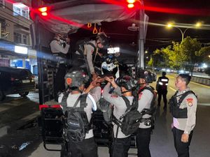 1 Remaja Bawa Ganja-14 Motor Diduga Hasil Curian di Sorong Diamankan Polisi