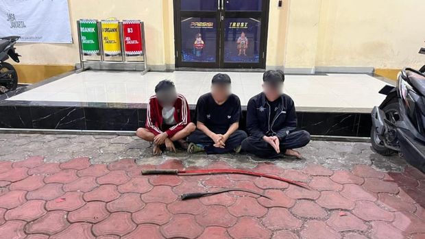 Polisi amankan tiga remaja hendak tawuran di Jakpus. (Foto: Istimewa).