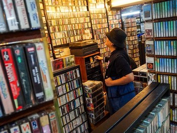 Menemukan Musik yang Hilang di Bawah Tanah Blok M