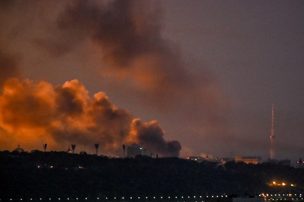 Kyiv Digempur Senjata Tak Terhentikan