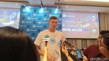 Axelsen Sapa Penggemar di Jakarta, Bagikan Kiprah Panjang Bulu Tangkis