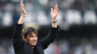 Conte Tinggalkan Napoli, Tepis Rumor Latih Timnas Italia