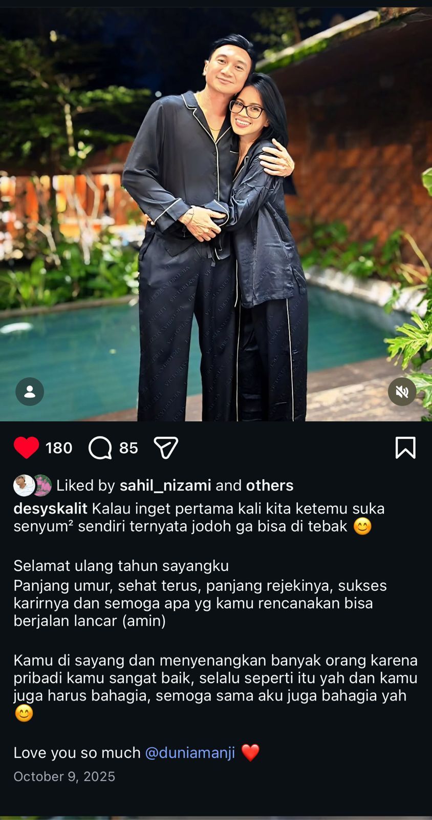 Unggahan lawas Desy soal Anji