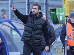 Barcelona Bidik Cesc Fabregas