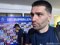 Kecewanya Jon Toral Usai Persik Tutup Musim dengan Terbantai