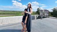 Happy Asmara Tunjukkan Bangunan Megah, Mau Bikin Gedung?