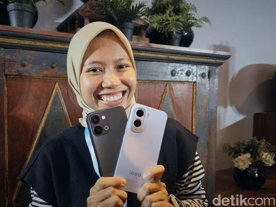 Menggenggam iQOO Z11 & Z11x, HP Baterai Raksasa Harga Rp 3 Jutaan