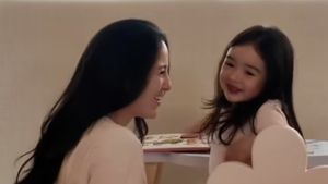 Julie Estelle Umumkan Hamil Anak Kedua, Sederhana dan Menyentuh
