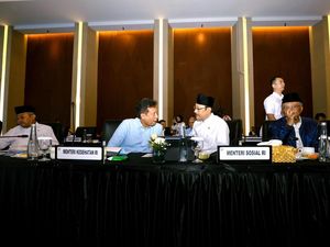 Pascabencana Sumatera, Kemensos Salurkan Bantuan Lanjutan & Perluas PBI JK
