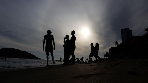 Musik Pantai dan Sunset Memikat Turis di Mazatlan, Meksiko