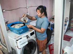 Limbah Buah Disulap Jadi Sabun Binatu