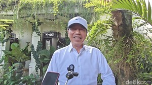 Jawaban Jokowi soal Ajakan Main Film Dayak: Siap!