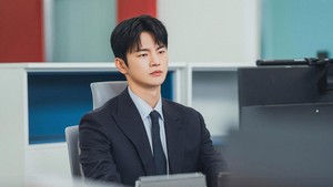 Seo In Guk Jadi Bos Ketus di Drakor See You at Work Tomorrow!