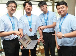 Mahasiswa Alumni Samsung SFT Bikin AI Bahasa Isyarat untuk Teman Tuli