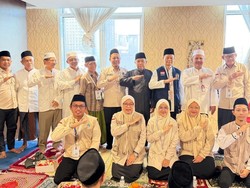 Perkuat Pengawasan, HNW Serap Aspirasi Jemaah & Petugas Haji di Makkah