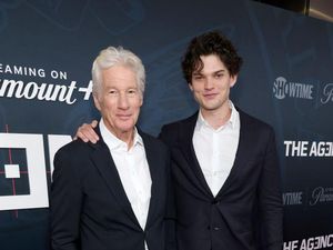 Richard Gere Soal Putranya Beradegan Vulgar dengan Sydney Sweeney di Euphoria