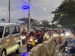 Volume Kendaraan di Surabaya Naik 500 Persen karena Tradisi Toron