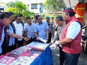 Sembunyikan Inex dan Sabu Pakai Bungkus Kopi-Korset, 2 WNA Ditangkap