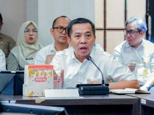 Komitmen Karawang untuk Jaga Lahan Pertanian