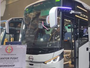 Bus Damri Trip 3 Negara, Siap Antar Penumpang Indonesia-Malaysia-Brunei