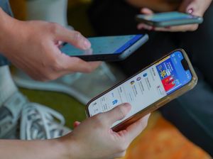 Nggak Perlu ke ATM, Ini Cara Transfer Uang Lewat HP Pakai DANA!