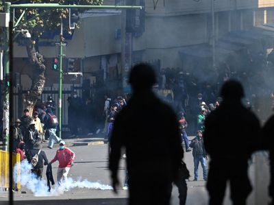 Gelombang Protes di Bolivia Kian Memanas, Presiden Didesak Mundur