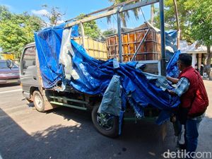 Gudang Penimbun Solar Subsidi di Nganjuk Digerebek, 4 Orang Ditangkap