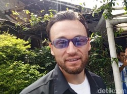 Marc Klok Buka-bukaan Rahasia Persib Raih Hattrick Juara