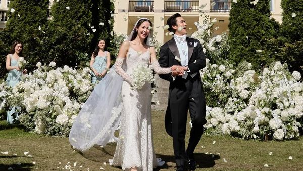Bak Fairytale, Intip Momen Yaya Urassaya & Nadech Kugimiya Nikah di Norwegia